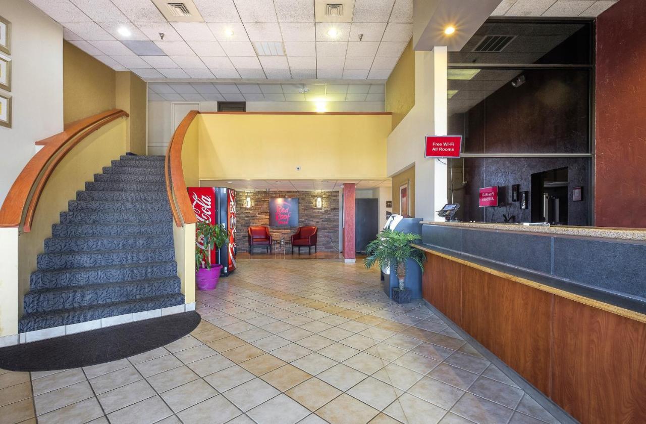 Red Roof Inn & Suites Cleveland - Elyria Eksteriør billede